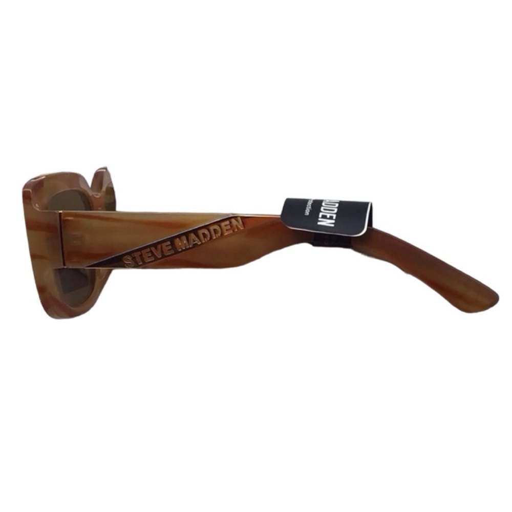 Steve Madden Rectangular Frame Sunglasses (NWT) (Size: OSFM) - Picture 6 of 6